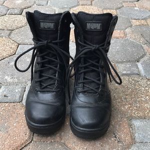 Magnum women’s tactical boots